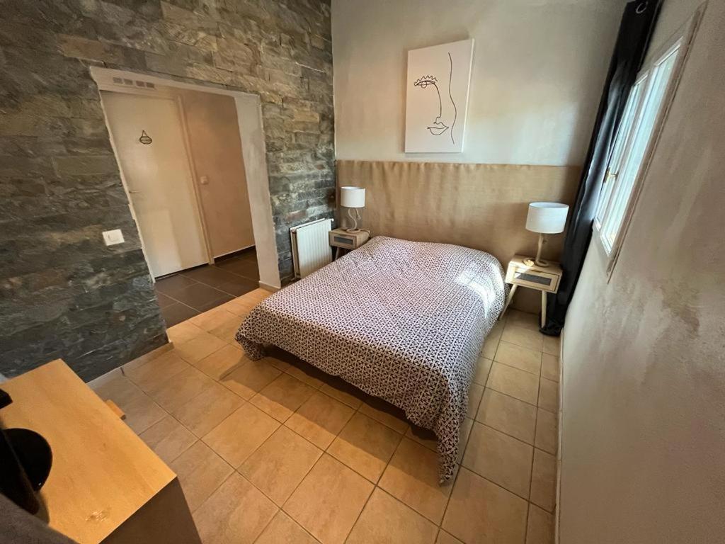 Casa Gecko Hotel Vilajuiga Ngoại thất bức ảnh
