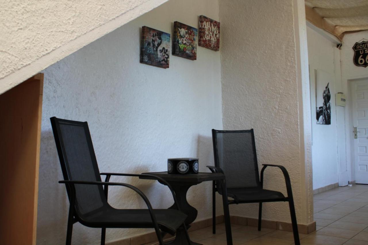Casa Gecko Hotel Vilajuiga Ngoại thất bức ảnh